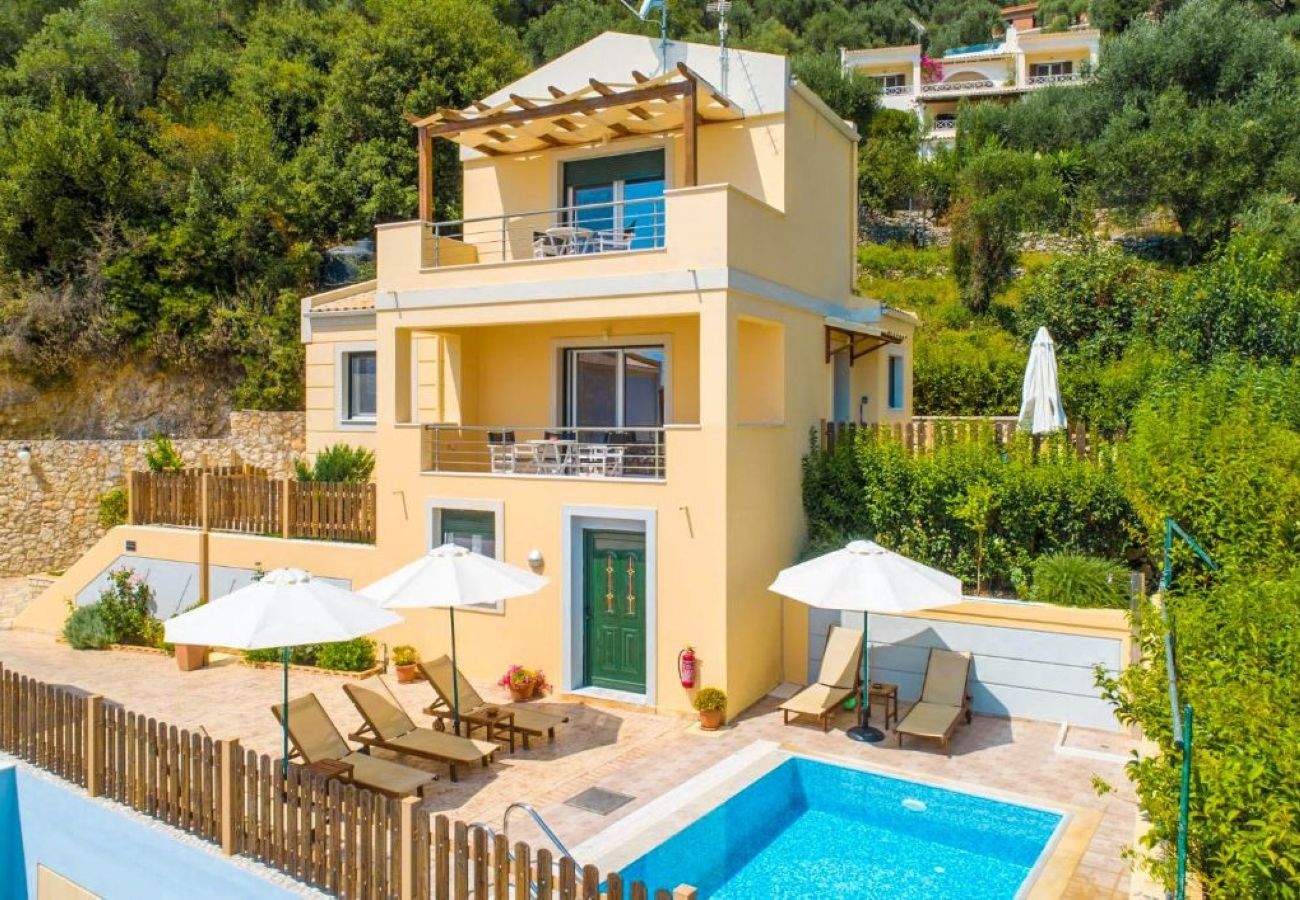Villa in Barbati - Corfu Sea View Villa Sequoia