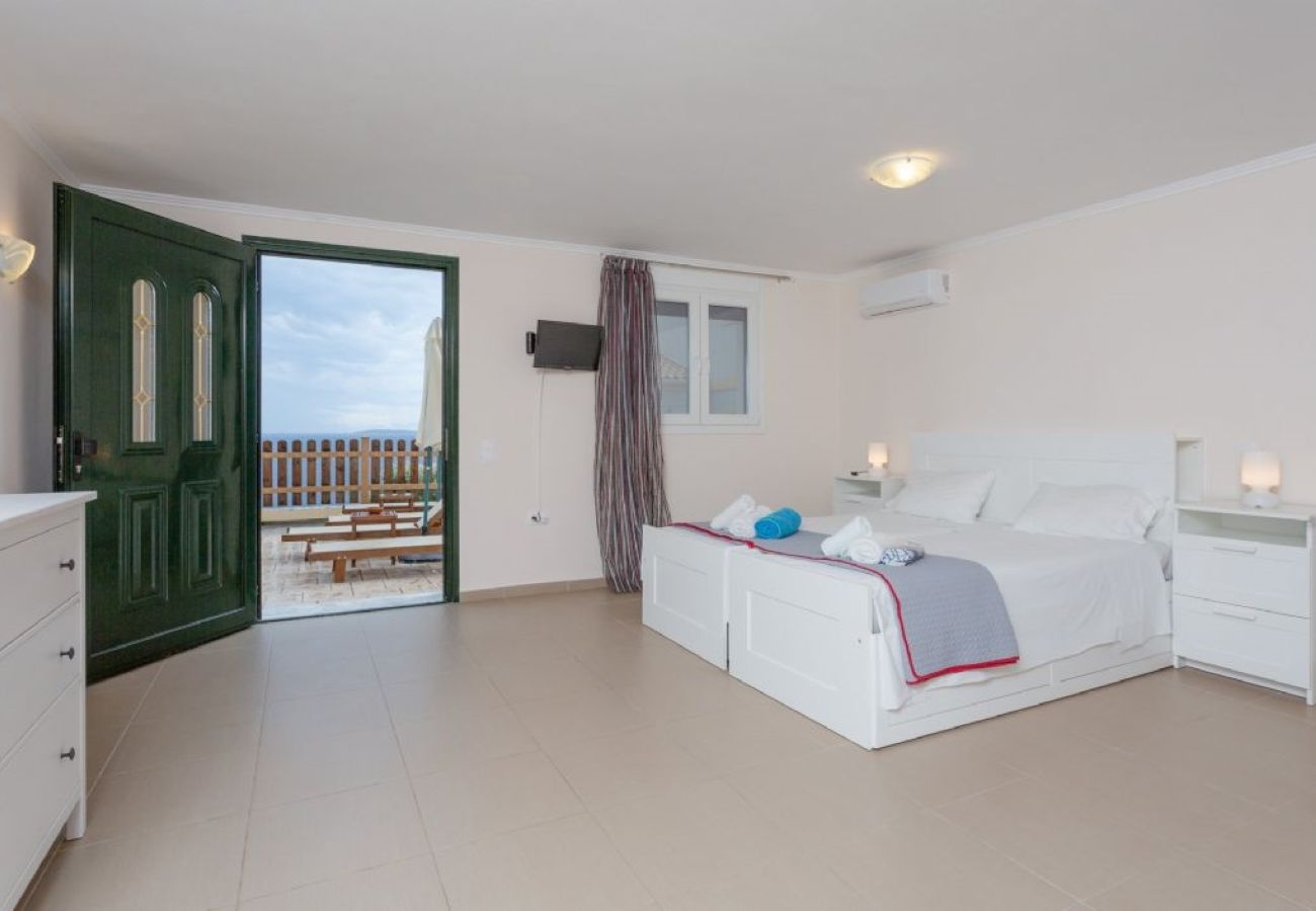Villa in Barbati - Corfu Sea View Villa Sequoia