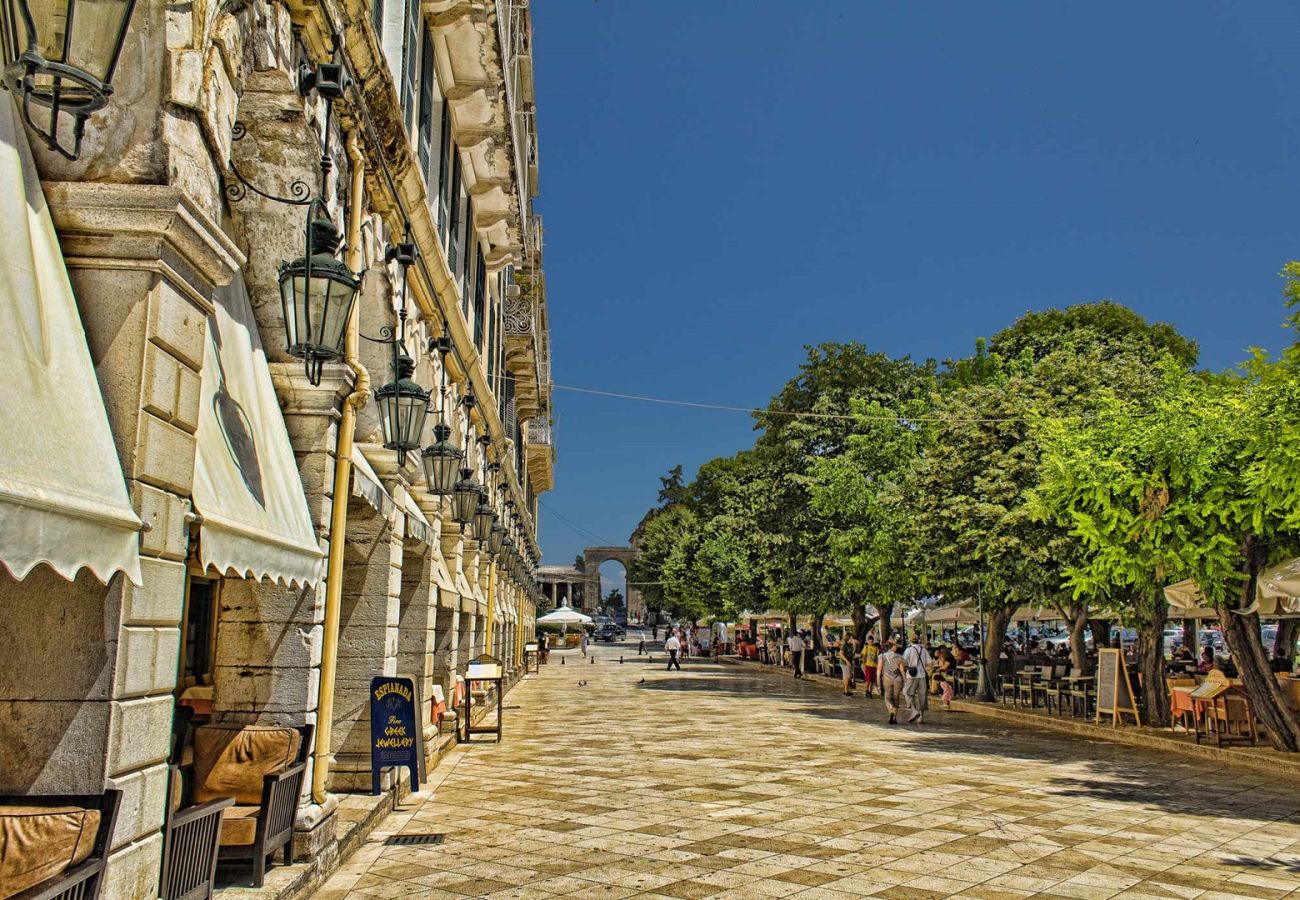 Apartment in Corfu Town - Charming Central Corfu Apartment in old Town