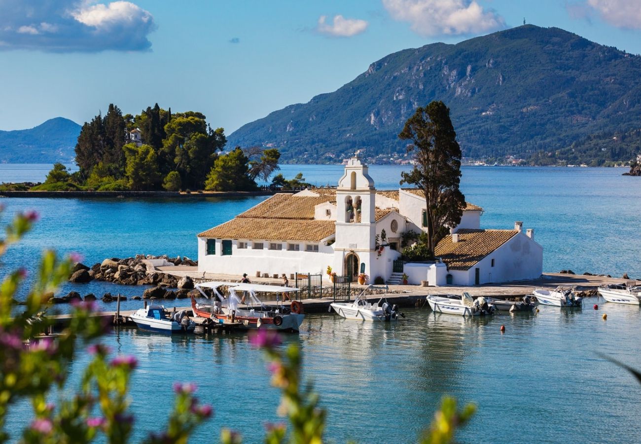 Apartment in Corfu Town - Charming Central Corfu Apartment in old Town
